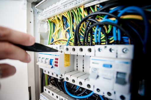 Boas razões para estudar engenharia elétrica em 2021
